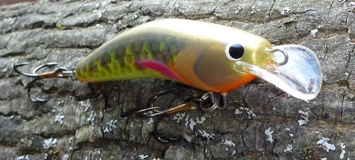 Окунь 7 см. Бальса. Щукин перекус.