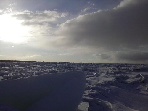 IMG00112.jpg (57.4 КБ) 11917 просмотров Прекрасный лед. Ходить очень удобно, особенно с корытом.