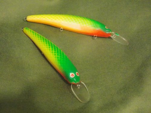 Изображение 022.jpg (91.42 КБ) 1601 просмотр На ребре лопатки не заметил налёт краски, пардон...