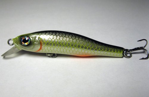 IMG_1953.jpg (77.93 КБ) 2936 просмотров 60мм, тонущий 4,4 гр. петельки (в виде восьмерки) вклеены. Своя игра получилась неочень выразительная, буду дергать.