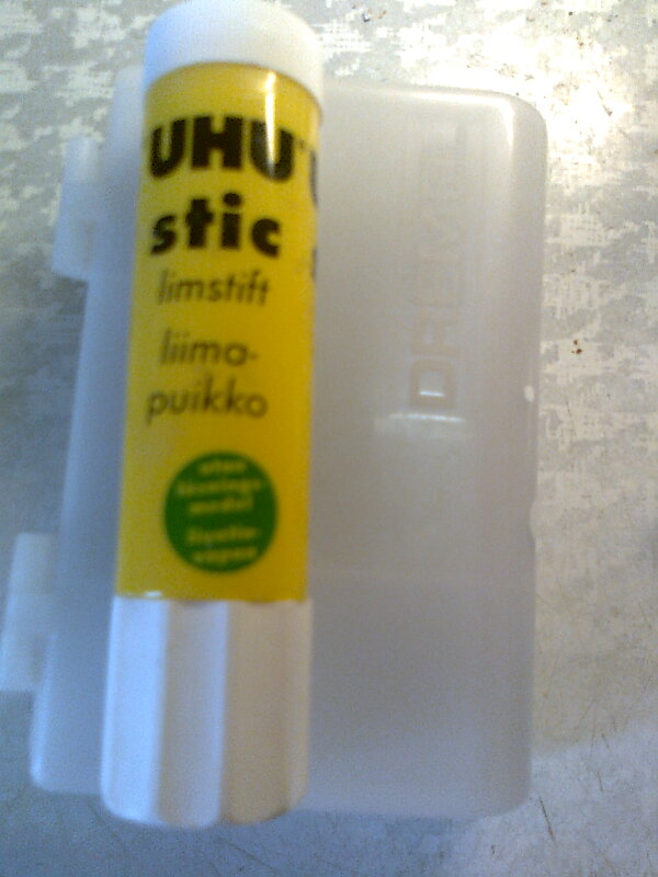 этот из самфишинга, отличие от того: запах вкуснее...больше отличий незаметил.