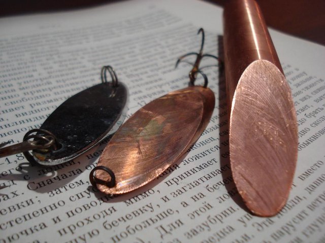 DSC00155.JPG (88.42 КБ) 20282 просмотра отрезал просверлил с лева типа оригинал.