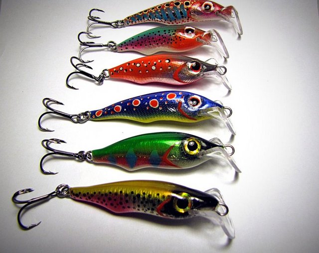 1gUUBK3X180.jpg
