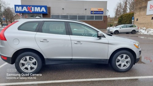 VOLVO.jpeg